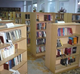 Литературен клуб „Приятел с книга”