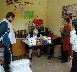 От 18 януари БЧК – Панагюрище започва раздаването на хранителни пакети по „Хранителна програма – 2016”. 418 жители на гр. Панагюрище са бенефициенти по програмата
