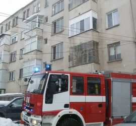 Пожар в жилищен блок в центъра на Панагюрище