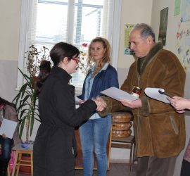 Наградиха победителите в общинския конкурс, посветен на пчеларството
