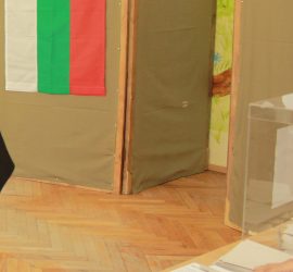 2 335 души са гласували в община Панагюрище към 10 часа