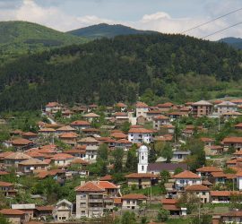 Село Оборище празнува днес