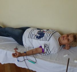 27 доброволци дариха кръв