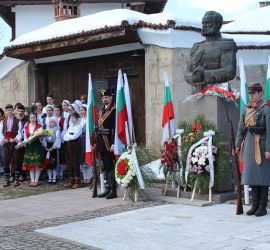 Панагюрище тържествено ще чества Трети март