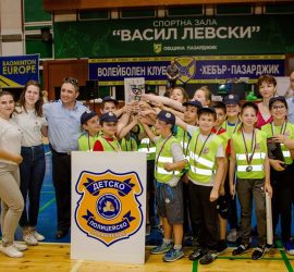 Детското полицейско управление при ОУ „Проф. Марин Дринов“ завоюва първо място в областното състезание