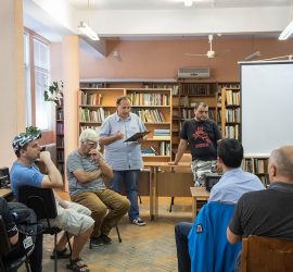 Фантасти от Пазарджик и приятели проведоха интересна среща в панагюрската библиотека
