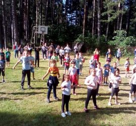 Летният ученически лагер в село Панагюрски колонии отвори врати