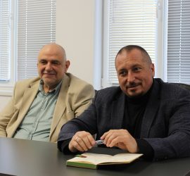 Кметът Желязко Гагов и зам.-кметът Петър Каменски представиха акцентите в проекта за Бюджет 2025 на община Панагюрище